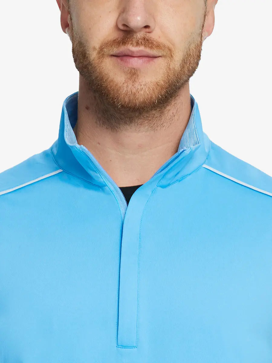 Front half-body view from nose down of model wearing AQUARIUS Stretch Solid Fleece Quarter-Zip Vest.								
