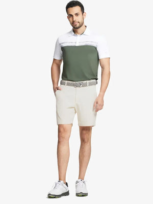 MAELREG Water Resistant Golf Shorts – full-body pose, hand in pocket, Beige, 7 Inch