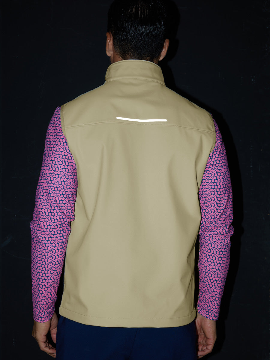 Sleeveless Softshell Fleece Outdoor Vests with 6 Pockets